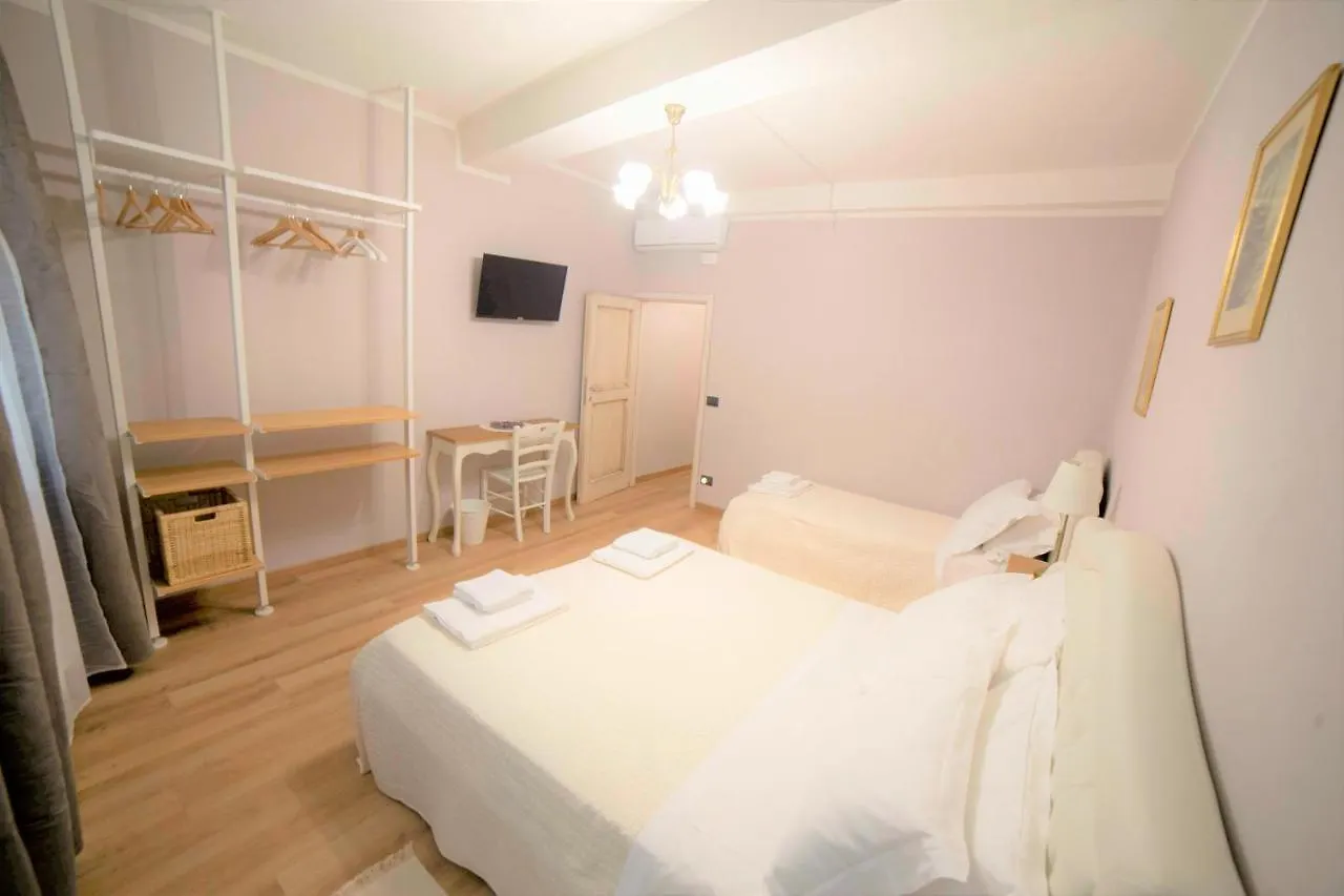 Valia Florence Pitti 1 Apartment