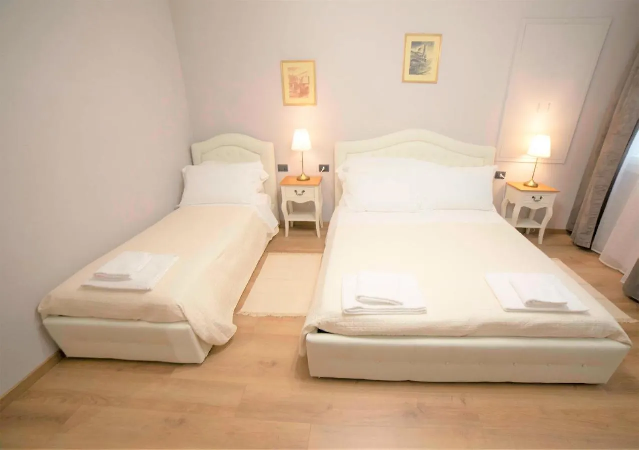 Valia Florence Pitti 1 Apartment