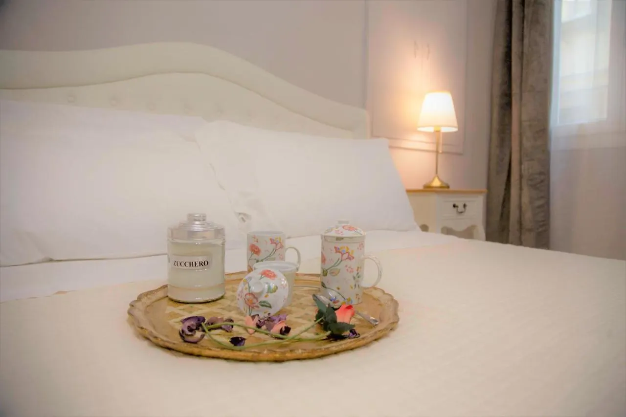Valia Florence Pitti 1 Apartment